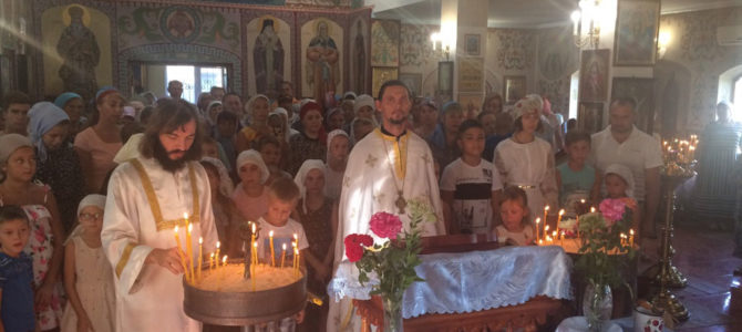 Молебен перед началом учения в Свято-Рождественском храме п. Первомайский