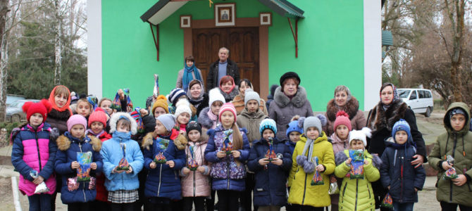 День Святого Николая в в храме прп. Сергия Радонежского с. Заветное