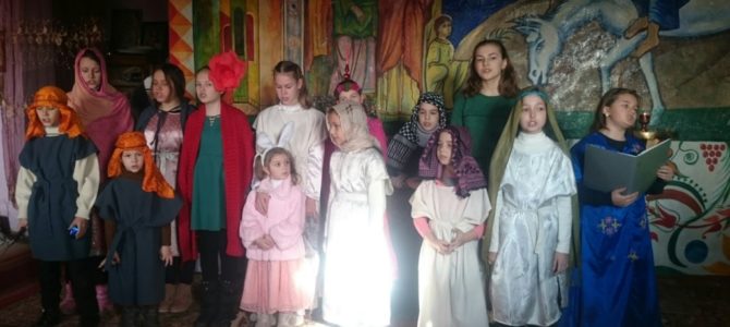 Рождественские поздравления в Нижнегорском благочинии