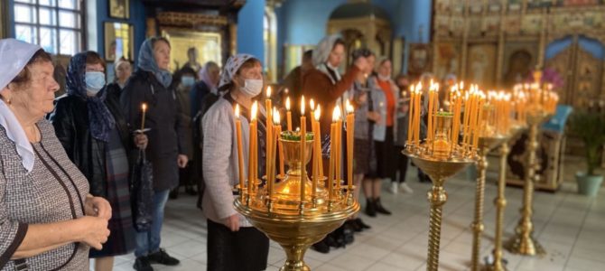Заупокойные богослужения отслужены в Димитриевскую родительскую субботу