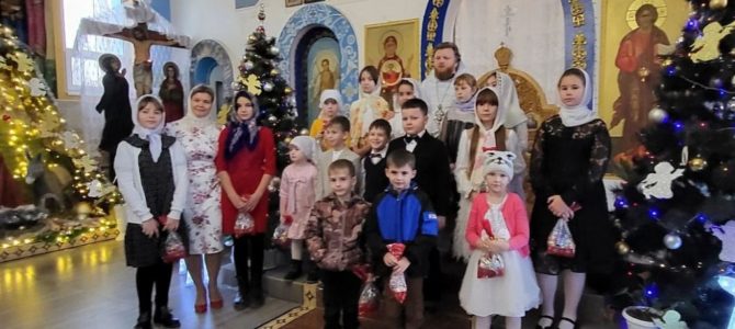 Рождество Христово в Свято-Иверском храме п. Нижнегорского