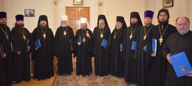 Состоялось очередное заседание Архиерейского совета Крымской митрополии