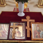 В Покровский кафедральный собор крестным ходом были привезены святыни