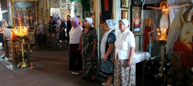 Посетители территориального центра п. Раздольного побывали в Спасо-Преображенском монастыре