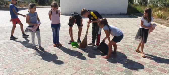 Акция «Наш дом — чистый!» в п. Нижнегорском