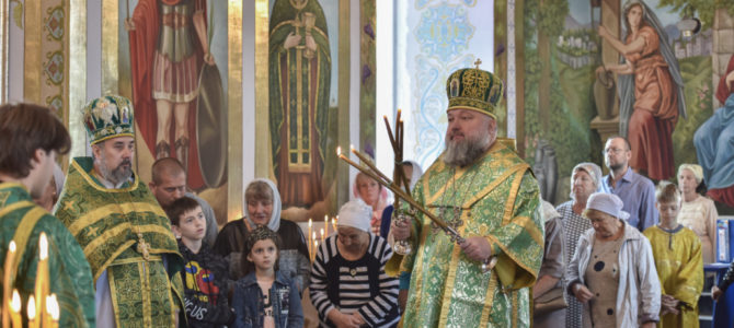Божественная литургия в неделю 12-ю по Пятидесятнице