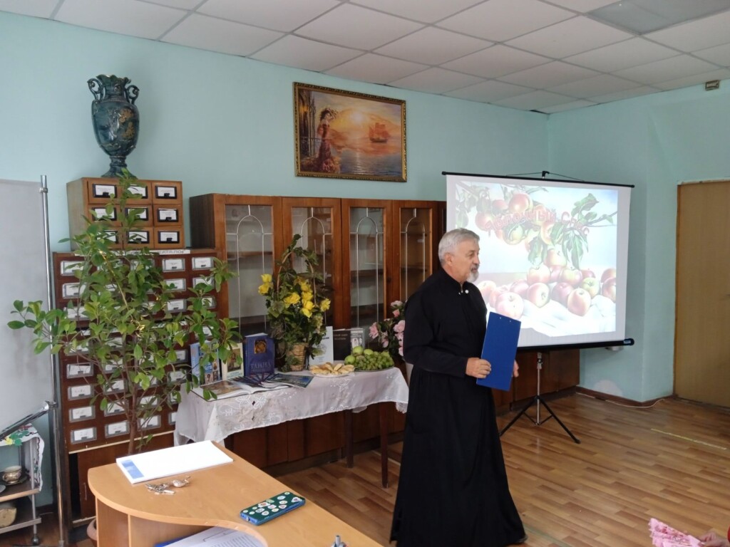 Церковь в Михайловке Нижнегорский район