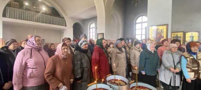 Богослужения пятницы седмицы первой Великого поста в храмах Красноперекопска