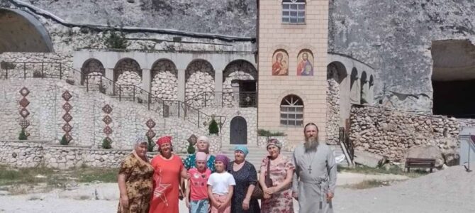 Паломнические поездки по Крыму совершают прихожане храмов Джанкойской епархии
