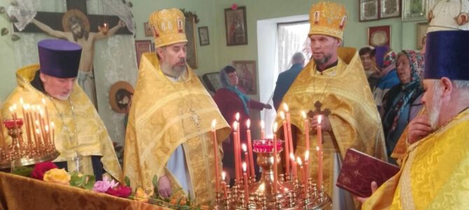 Престольный праздник храма св. ап. и еванг. Луки в селе Правда Первомайского района