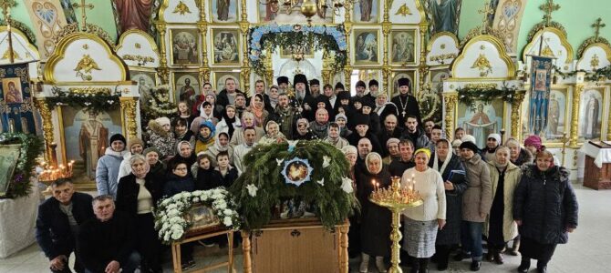 Преосвященнейший владыка Алексий совершил Божественную литургию в Спасо-Преображенском кафедральном соборе п. Раздольного