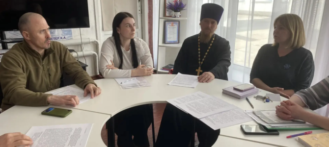 О нравственном облике поговорили священники с атаманами казачьих классов в п. Красногвардейском